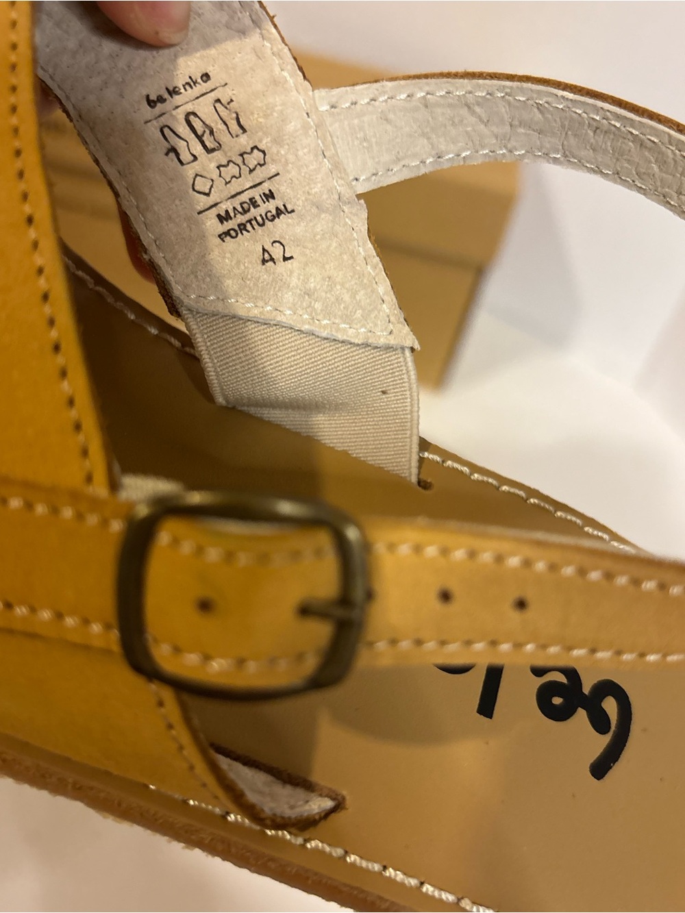 Be Lenka Women’s Promenade Sand Leather T-Strap Sandals - Picture 3 of 4